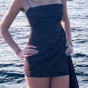 Elegant Black Strapless Dress